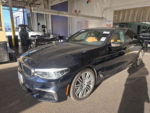 Used 2019 BMW M550i xDrive AWD/4WD image 1