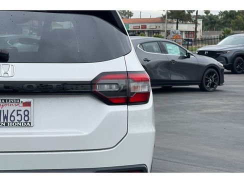 Certified 2023 Honda Pilot EX-L image 16
