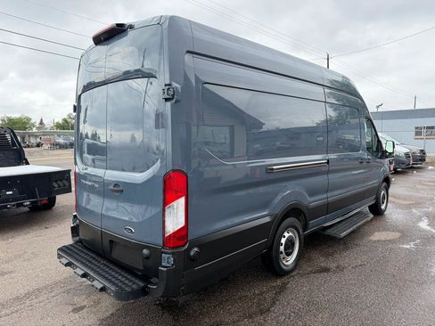 Used 2019 Ford Transit 250 148 High Roof Extended RWD image 9