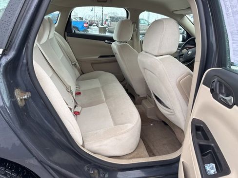 Used 2009 Chevrolet Impala LT image 11