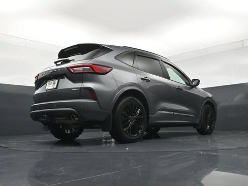 Used 2023 Ford Escape ST-Line Elite w/ Class II Trailer Tow Package AWD/4WD image 23