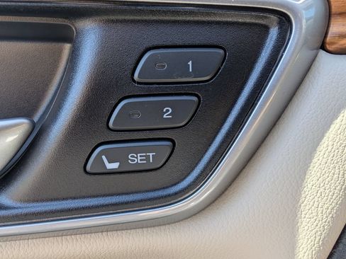 Used 2017 Honda CR-V Touring image 15