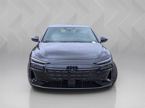 New 2025 Audi S6 e-tron Premium Plus image 2