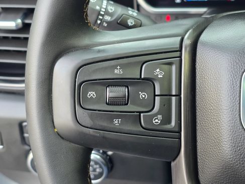 Used 2024 GMC Sierra 2500 AT4 w/ AT4 Premium Plus Package AWD/4WD image 21