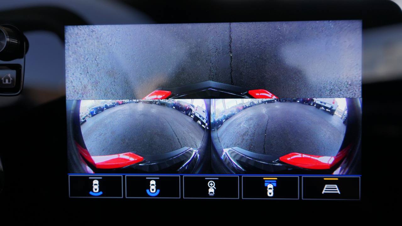 Used 2021 Chevrolet Corvette Stingray Premium Conv w/ Z51 Performance Package RWD image 15