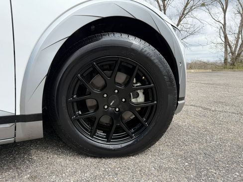 Used 2022 Hyundai Ioniq 5 Limited image 39