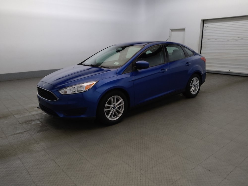 Used 2018 Ford Focus SE FWD image 2