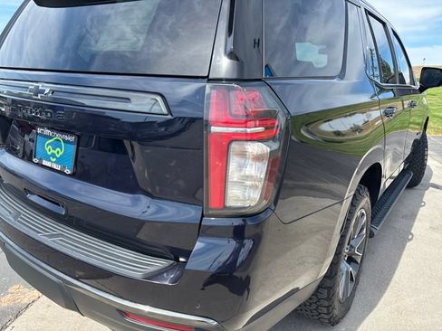 Certified 2022 Chevrolet Tahoe Z71 w/ Luxury Package AWD/4WD image 31