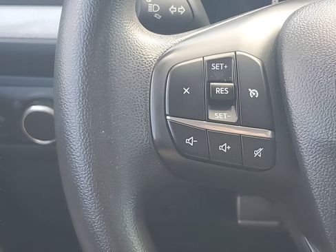 Used 2022 Ford Maverick XLT image 32