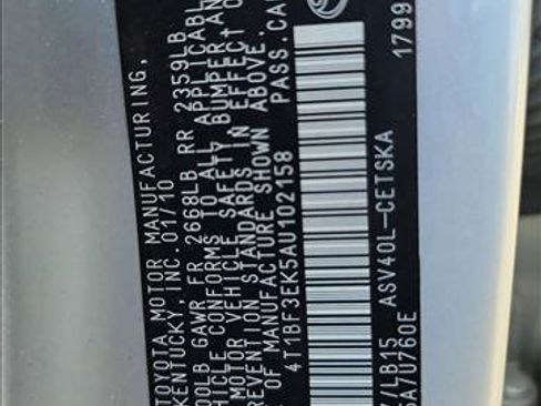 Used 2010 Toyota Camry SE image 22