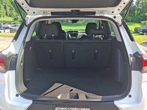 Used 2023 Chevrolet TrailBlazer LS AWD/4WD image 28