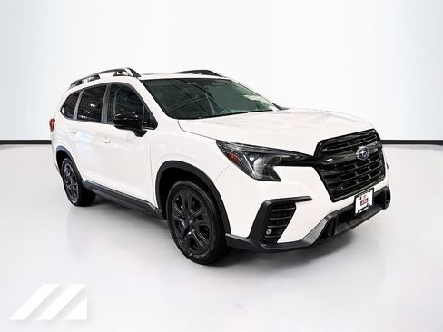 Used 2024 Subaru Ascent Onyx Edition AWD/4WD image 3