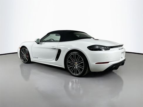 Certified 2025 Porsche 718 Boxster GTS image 3