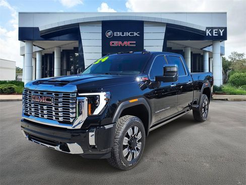 Used 2024 GMC Sierra 2500 Denali w/ Denali Reserve Package image 3