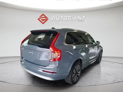 Used 2022 Volvo XC90 T5 Momentum w/ Climate Package image 5