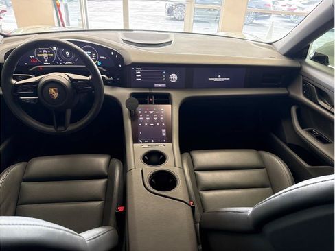 Used 2023 Porsche Taycan RWD image 27