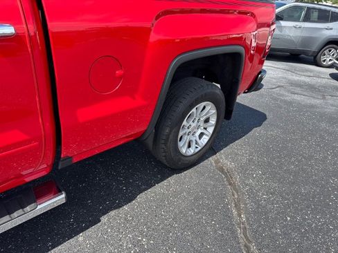 Used 2019 GMC Sierra 1500 SLE w/ SLE Value Package AWD/4WD image 7
