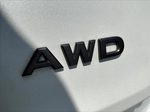 Certified 2026 Nissan Rogue SV AWD/4WD image 27