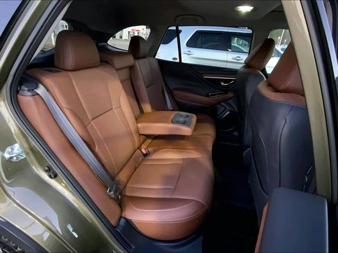 Used 2022 Subaru Outback Touring w/ Popular Package #2 image 20