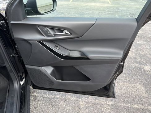 New 2026 Chevrolet Equinox LT w/ Convenience Package II image 31