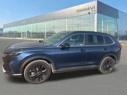 Used 2024 Honda CR-V Sport Touring image 1