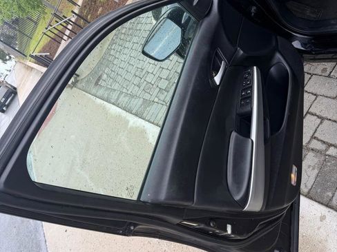 Used 2013 Honda Crosstour EX image 3