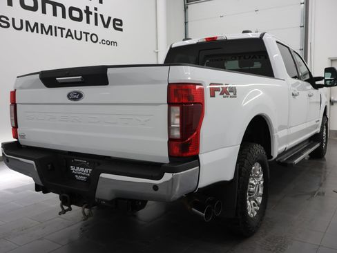 Used 2022 Ford F250 XLT w/ XLT Premium Package AWD/4WD image 4