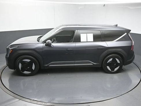 Used 2026 Kia EV9 Light RWD image 49
