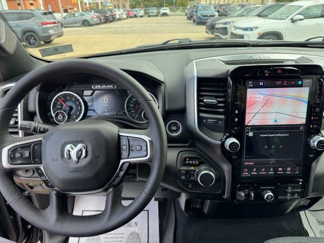 Used 2026 RAM 1500 Big Horn AWD/4WD image 12