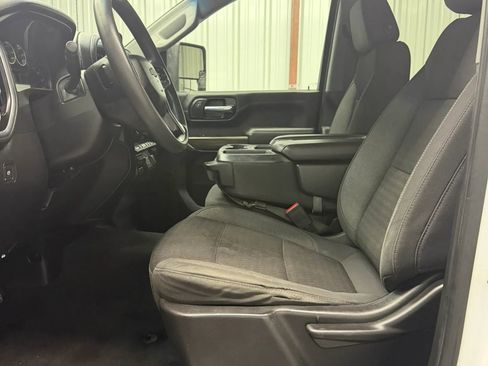 Used 2020 Chevrolet Silverado 2500 LT w/ Z71 Off-Road Package image 10