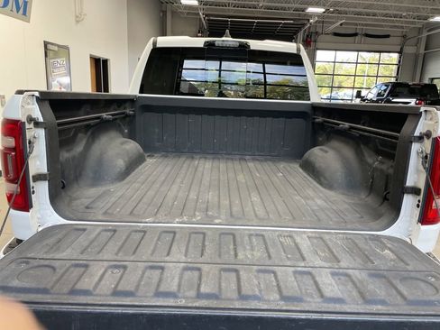 Used 2021 RAM 1500 Limited AWD/4WD image 10
