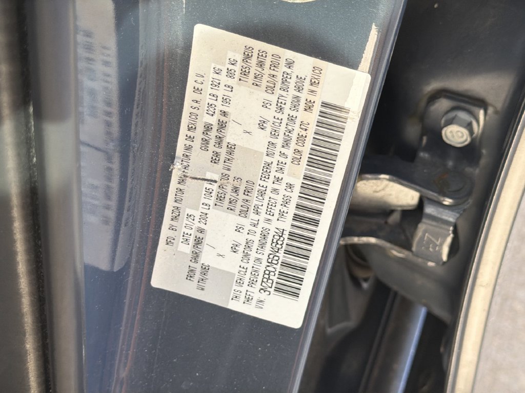 Used 2025 MAZDA MAZDA3 s AWD/4WD image 6