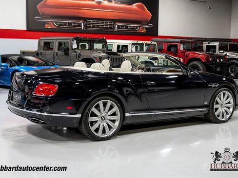 Used 2018 Bentley Continental GT image 8