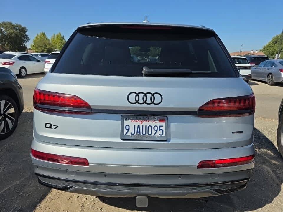 Used 2023 Audi Q7 3.0T Premium Plus w/ Premium Plus Package AWD/4WD image 6