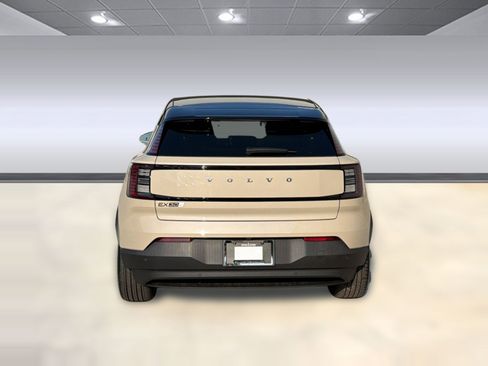 New 2026 Volvo EX30 Plus w/ Climate Package AWD/4WD image 9