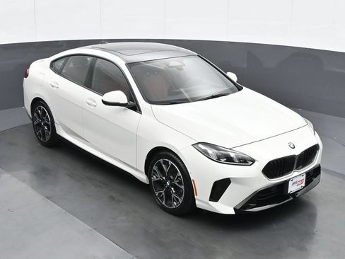 Used 2025 BMW 228i xDrive AWD/4WD image 24
