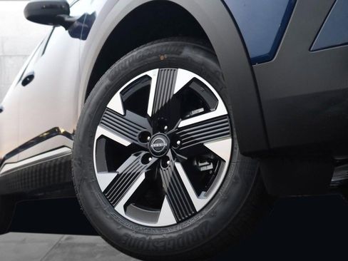 New 2026 Nissan Kicks SV w/ Cold Weather Package image 3