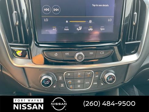 Used 2023 Chevrolet Traverse LT AWD/4WD image 17
