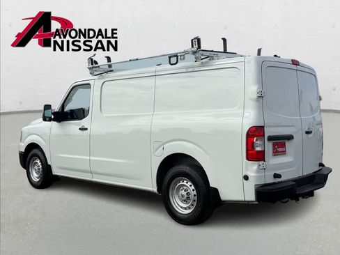 Certified 2018 Nissan NV 3500 S image 4
