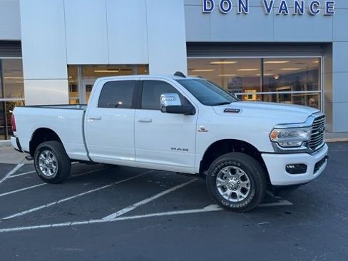 Used 2024 RAM 2500 Laramie image 8