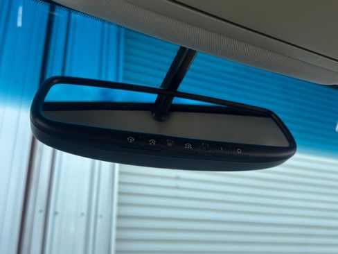 Used 2011 INFINITI G37 Journey w/ Premium Pkg image 34