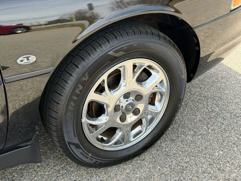 Used 2000 Oldsmobile Intrigue GLS FWD image 14