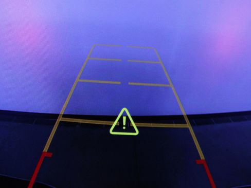 Used 2023 Chevrolet Silverado 2500 High Country w/ Safety Package II image 23