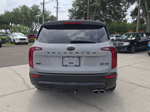 Used 2021 Kia Telluride EX w/ EX Premium Package AWD/4WD image 7