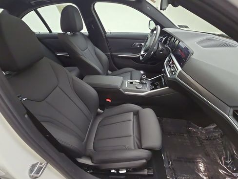 Used 2020 BMW 330i xDrive Sedan w/ Convenience Package AWD/4WD image 30