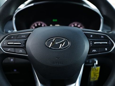Used 2023 Hyundai Santa Fe SE image 31