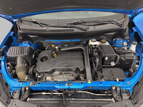 Used 2024 Chevrolet Equinox LT w/ LPO, Floor Liner Package AWD/4WD image 8