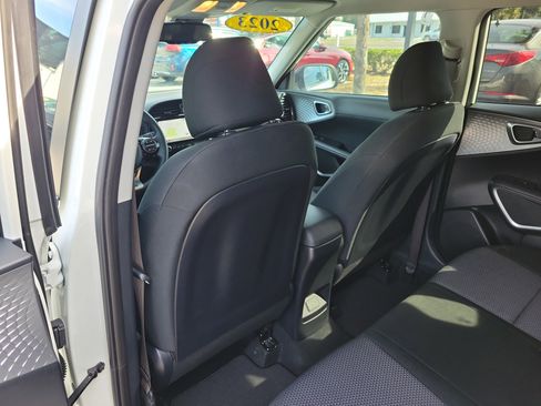 Certified 2023 Kia Soul S image 14