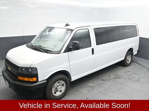 Used 2024 Chevrolet Express 3500 LS RWD image 27
