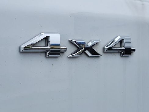 Used 2022 Jeep Compass Latitude w/ Convenience Group AWD/4WD image 32